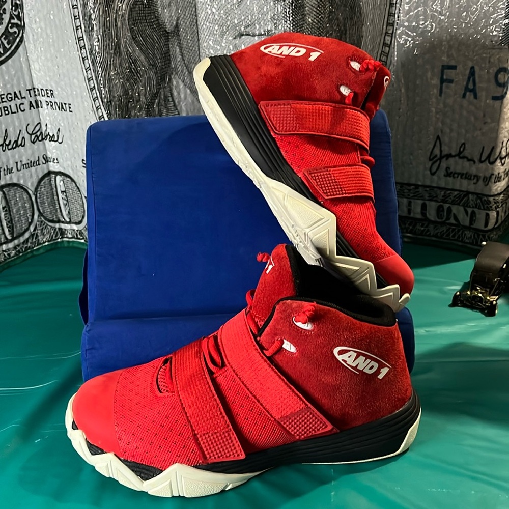 Mens shoes AND 1 size 9.5